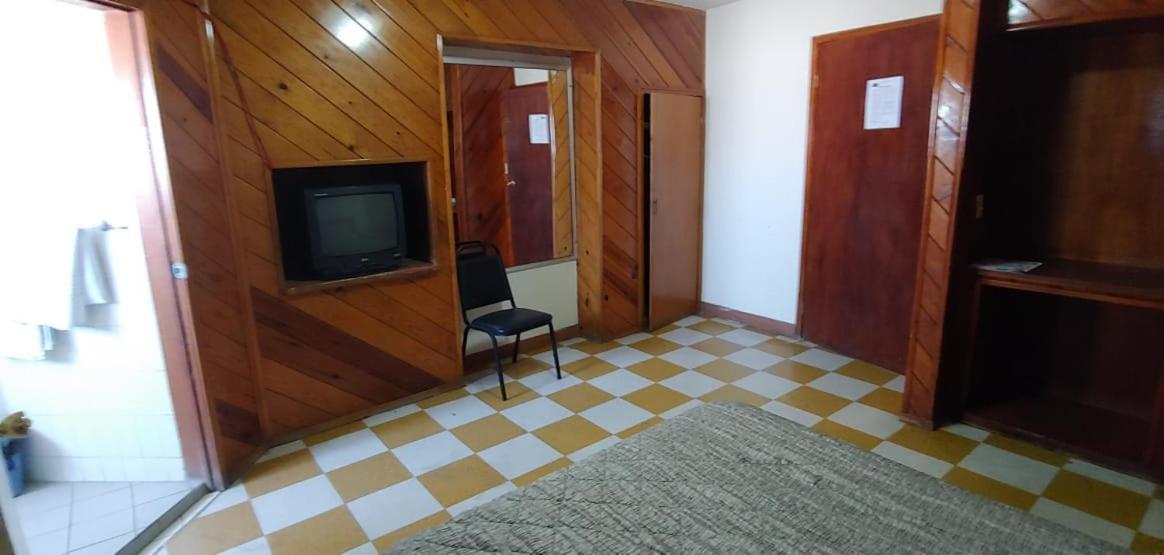 Hotel Frontera Baja Мехикали Екстериор снимка