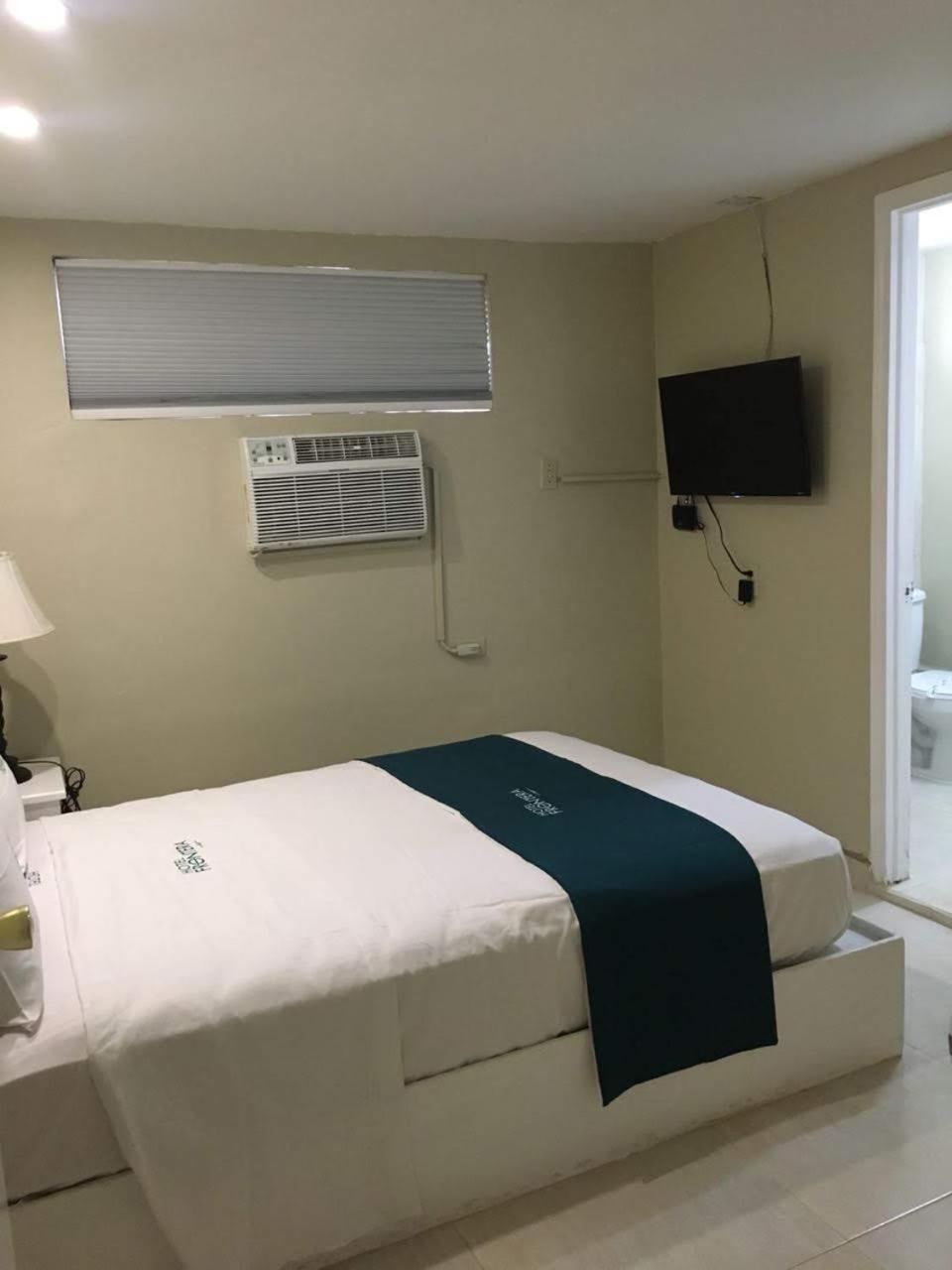 Hotel Frontera Baja Мехикали Екстериор снимка
