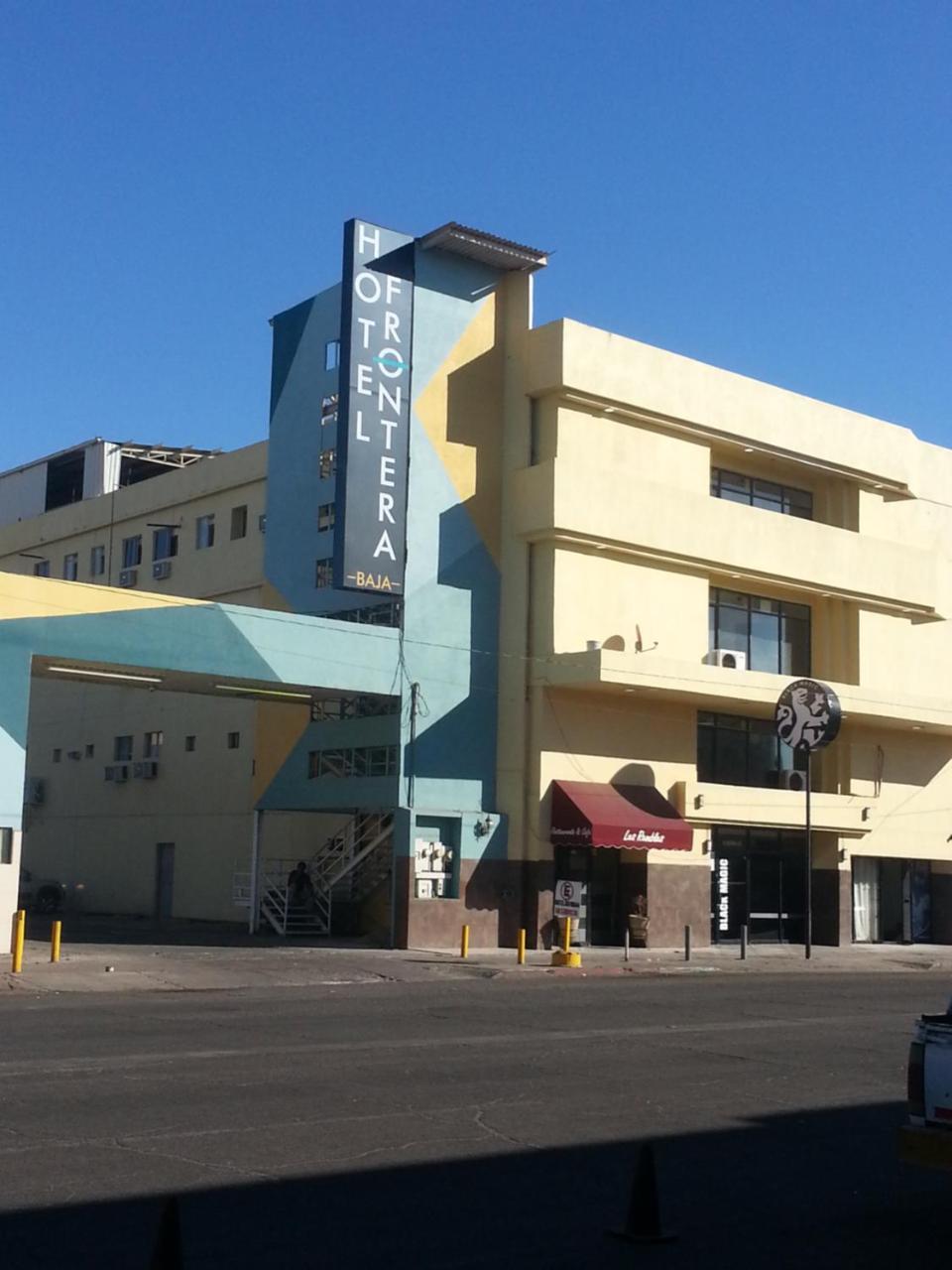 Hotel Frontera Baja Мехикали Екстериор снимка
